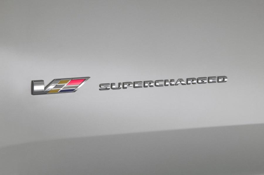  Cadillac STS-V 2006 года  (фото 29 из 44)